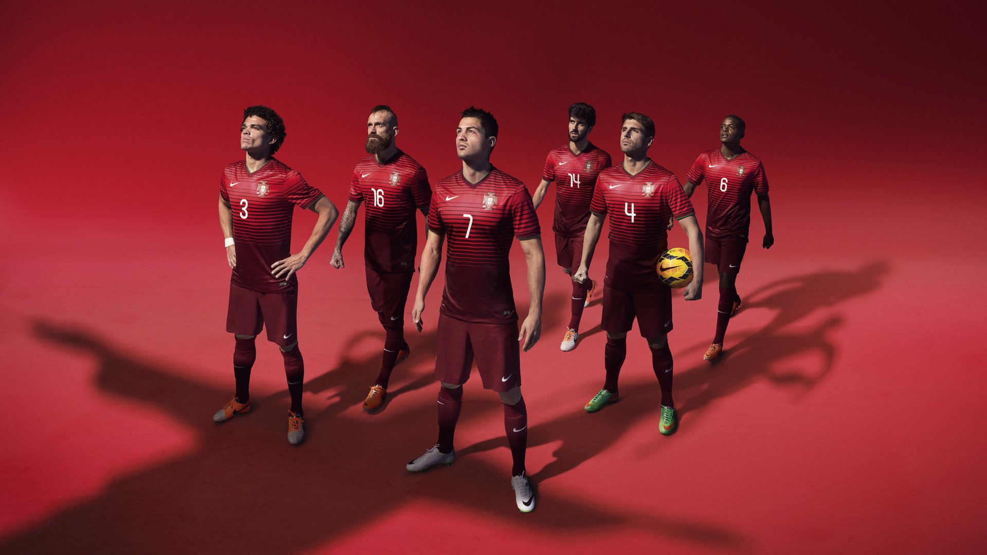 维尼修斯，当德甲争冠夜，被一个西甲名字照亮