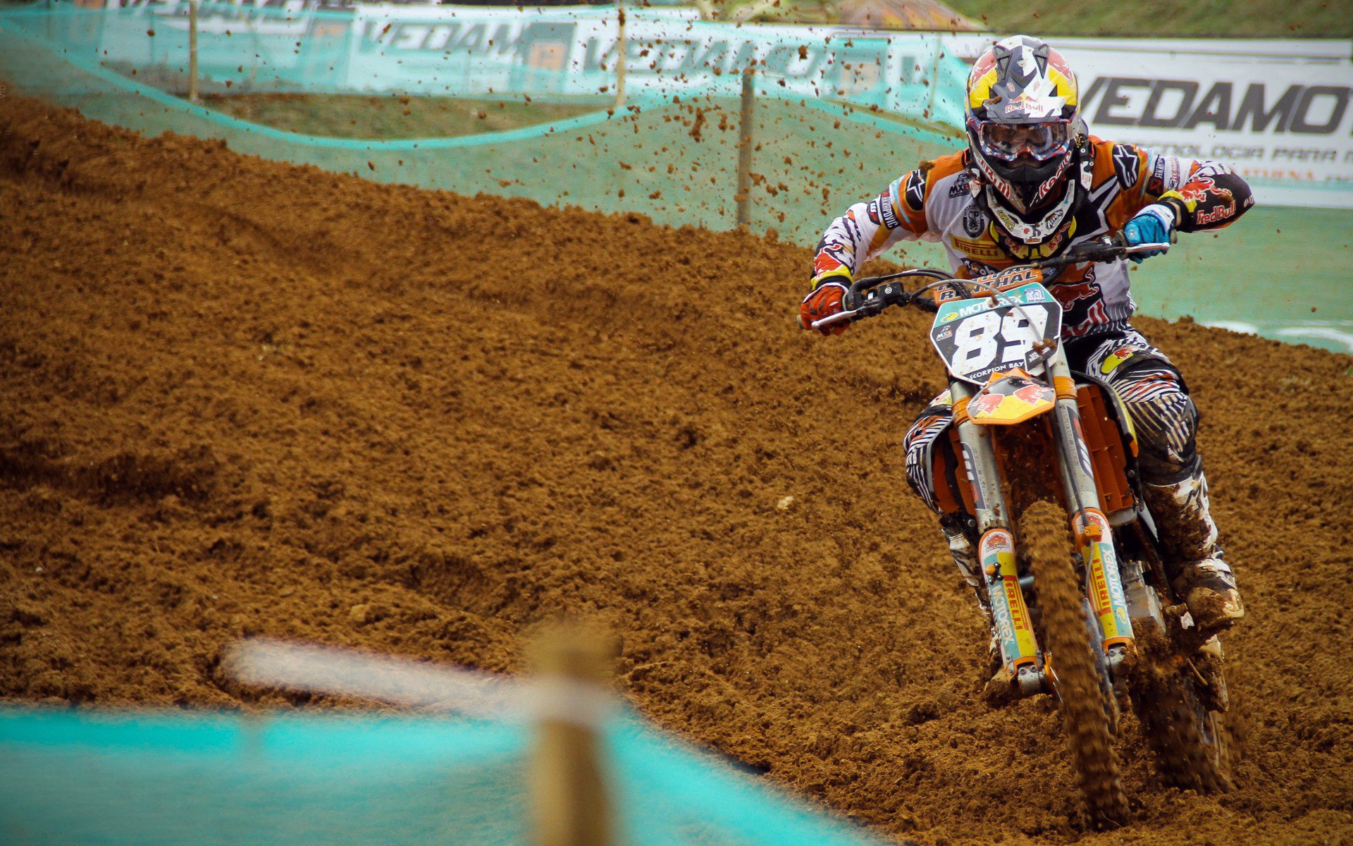 末节风暴!湖人锁定胜局,班凯罗关键先生本色尽显