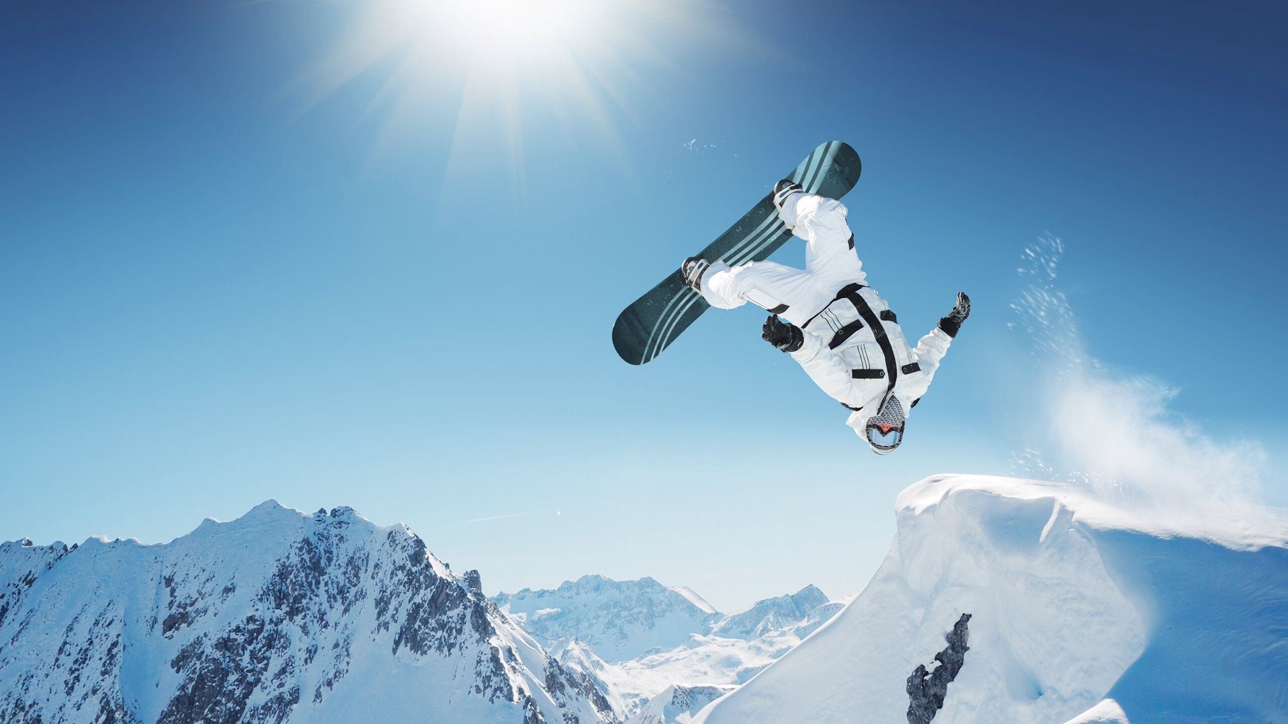 塞内加尔奇迹与英超新王,足球世界的双重变奏